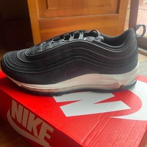 Black Nike Air Max 97